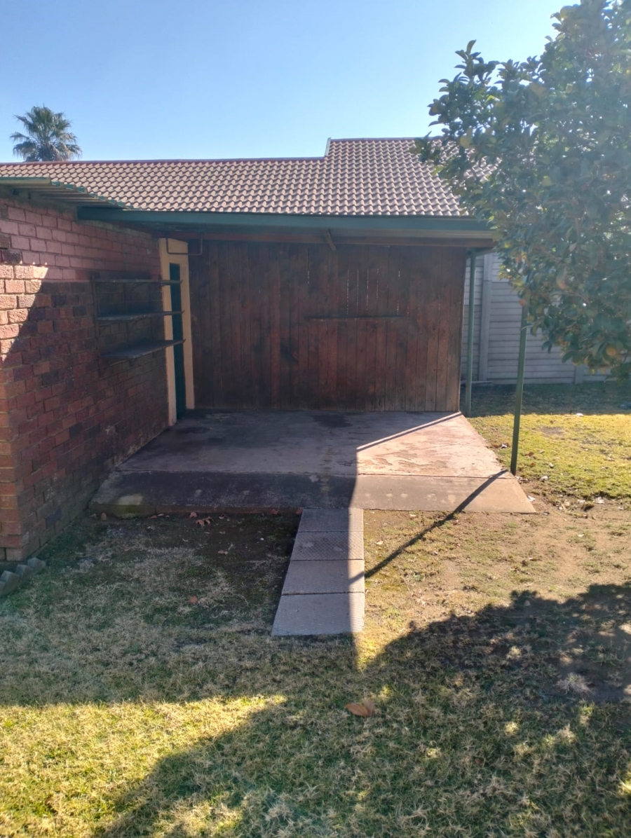 4 Bedroom Property for Sale in Sasolburg Ext 10 Free State